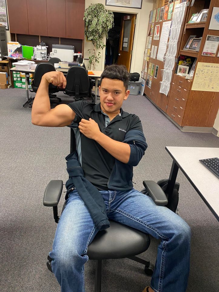 Picture of a student on the wrestling team